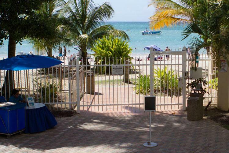 Esj Towers 2 Bd 2Bath Ocean View Apt Top Location Lux San Juan Exterior photo